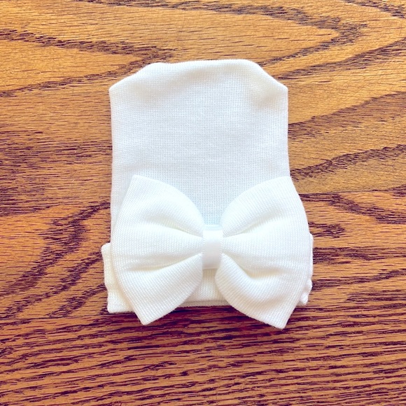 Other - Newborn hospital hat, all white with bow, baby girl coming home hat
